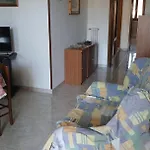 Vicino Al Castello *