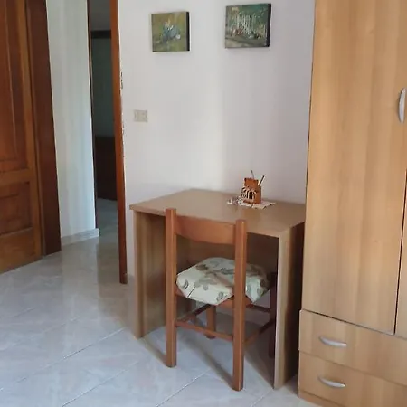 Vicino Al Castello Otranto